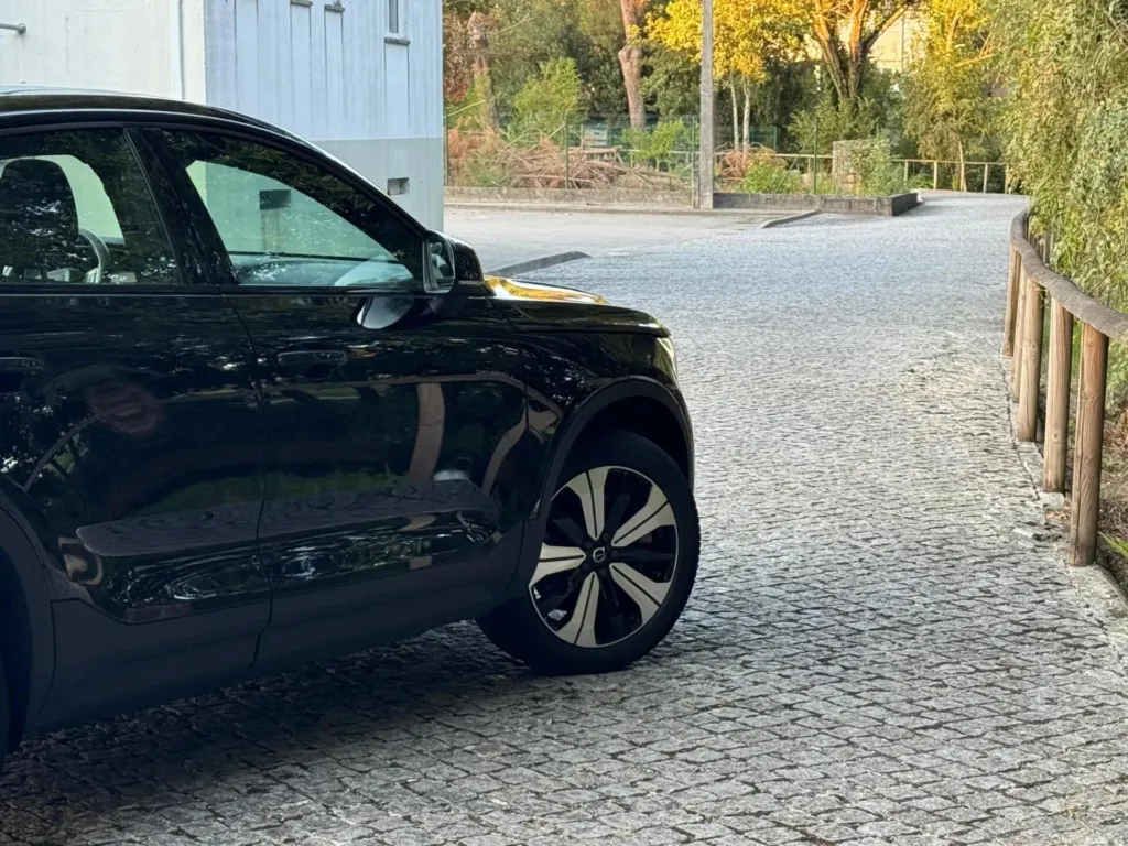 Volvo C40 Recharge Single Motor Plus — fotografia 6