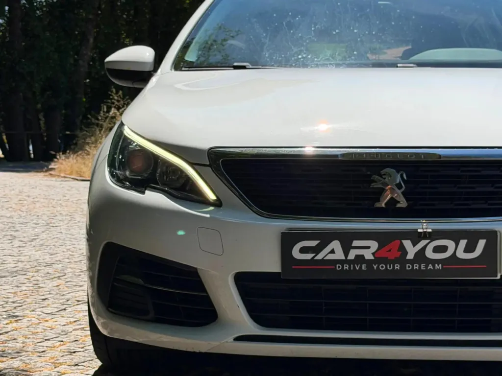 Peugeot 308 1.5 BlueHDi Active Pack — fotografia 8