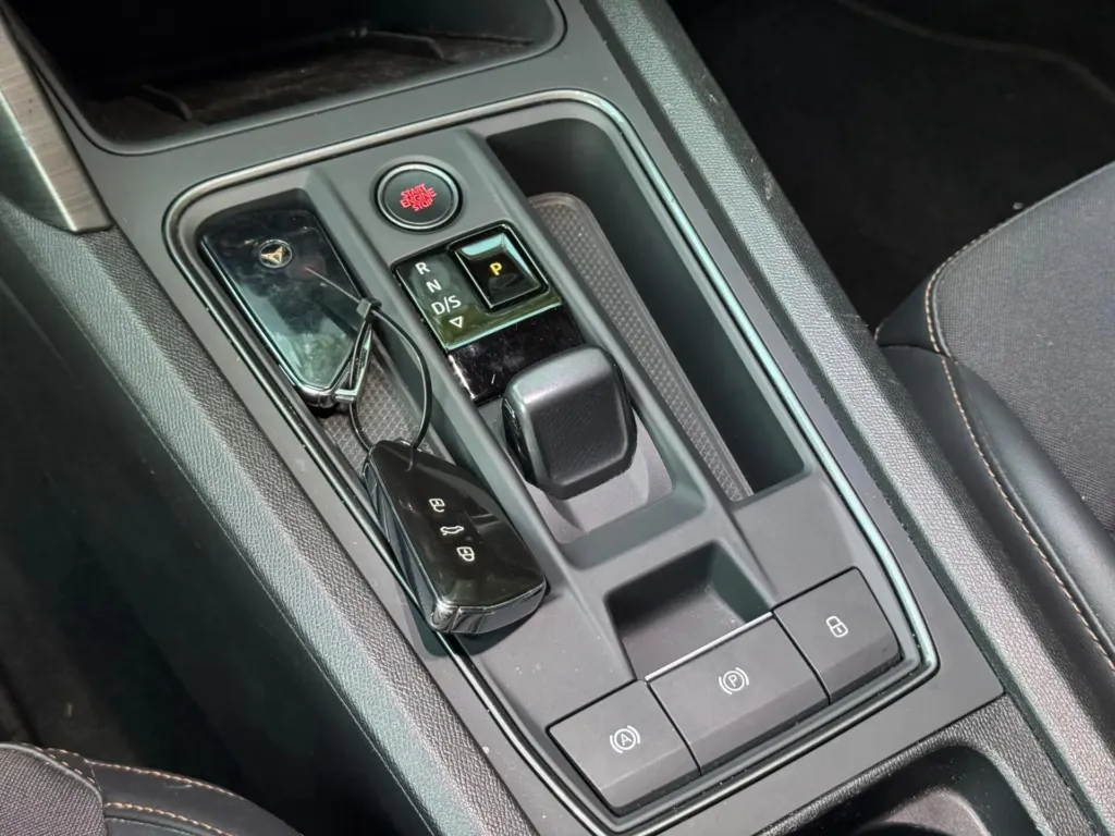 Cupra Formentor 1.4 e-Hybrid DSG VZ — fotografia 17