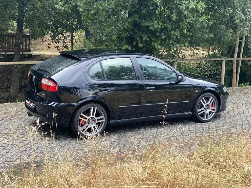 Seat Leon 1.8 T Cupra R — fotografia 10