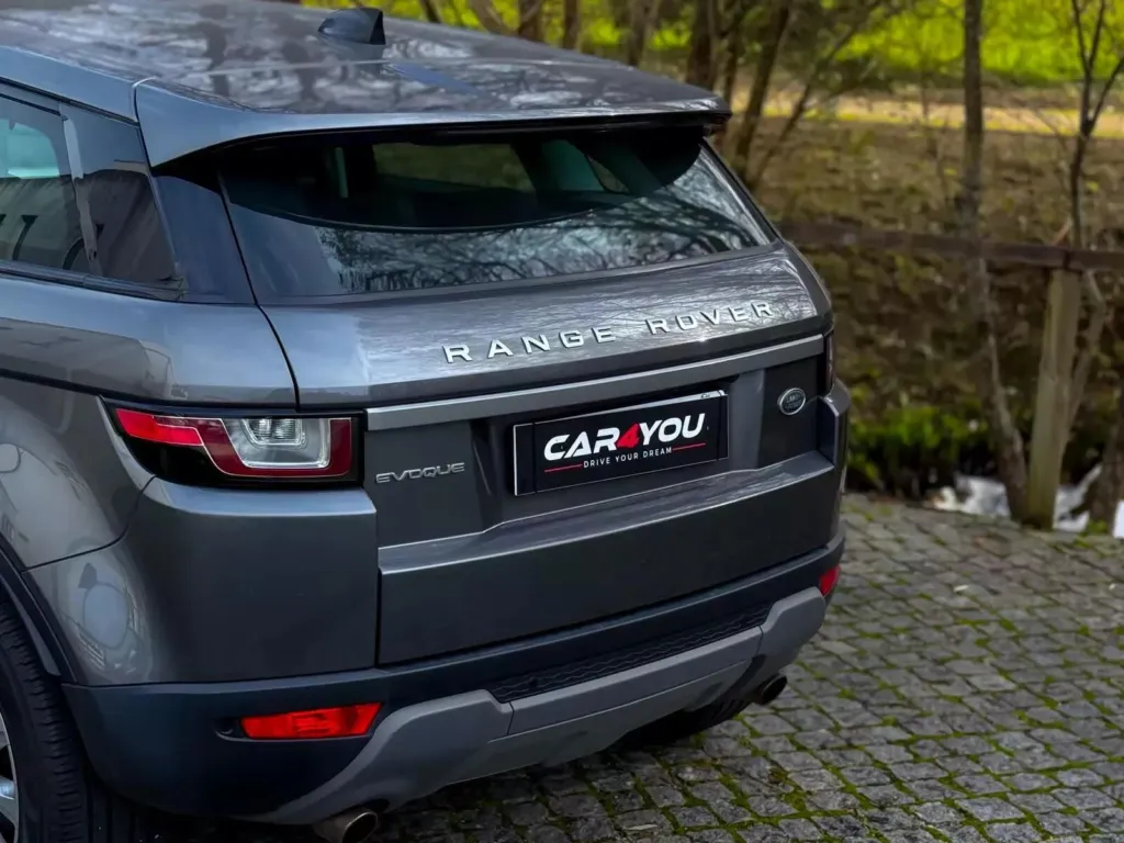 Land Rover Range Rover Evoque 2.0 TD4 SE Dynamic Auto — fotografia 6