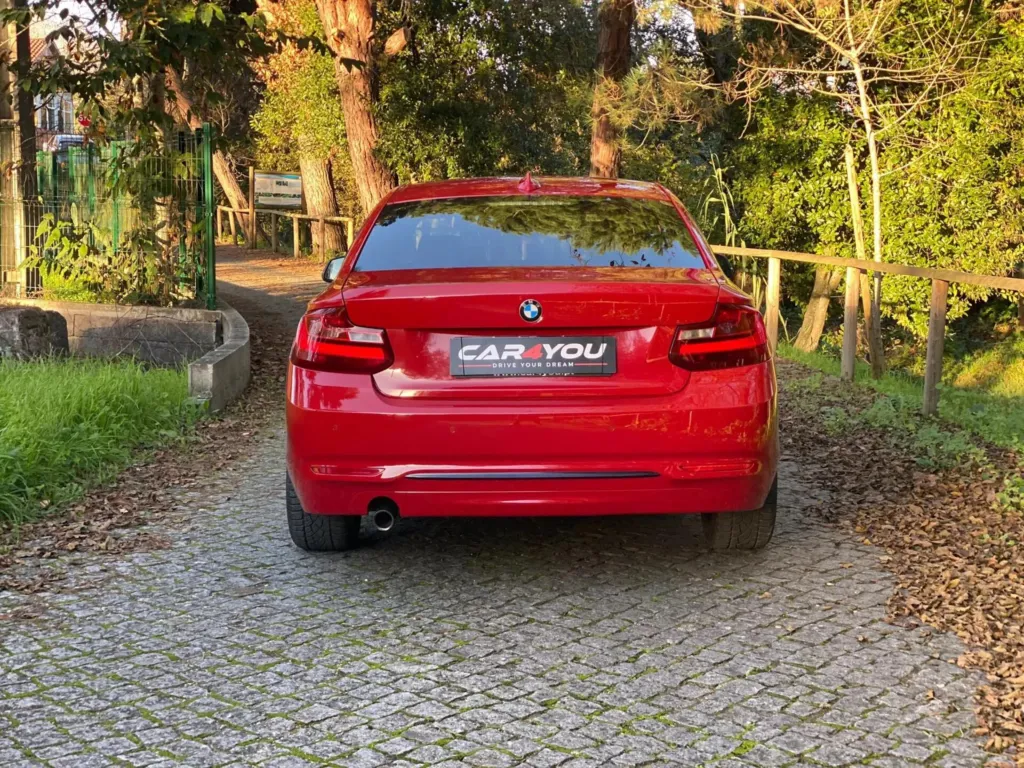 BMW 218 d Coupe Line Sport Auto — fotografia 6