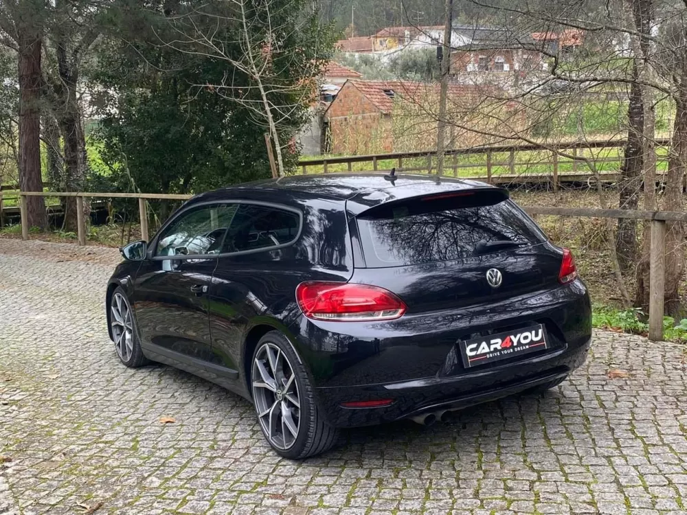 Volkswagen Scirocco 2.0 TDI Sport — fotografia 10
