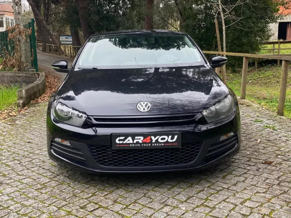 Volkswagen Scirocco 2.0 TDI Sport — fotografia 13