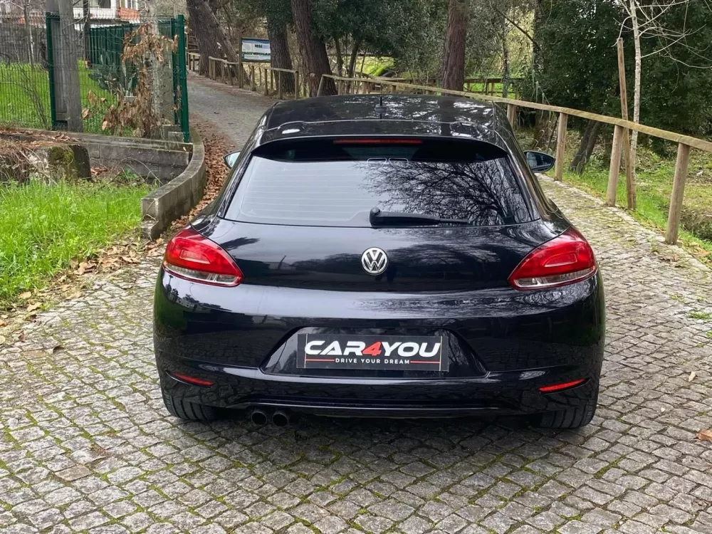 Volkswagen Scirocco 2.0 TDI Sport — fotografia 14