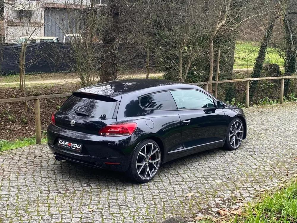 Volkswagen Scirocco 2.0 TDI Sport — fotografia 16