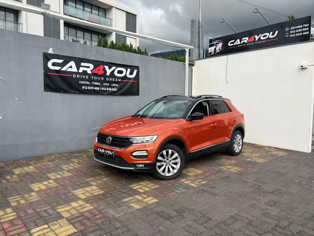 Volkswagen T-Roc 1.0 TSI Style — fotografia 1