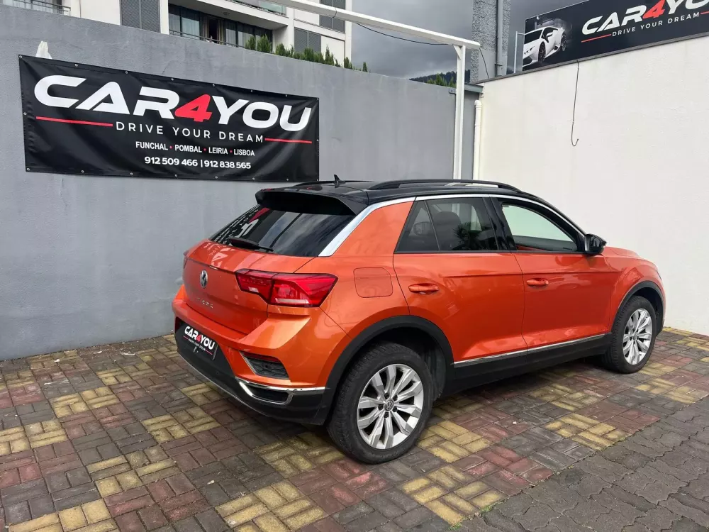 Volkswagen T-Roc 1.0 TSI Style — fotografia 5