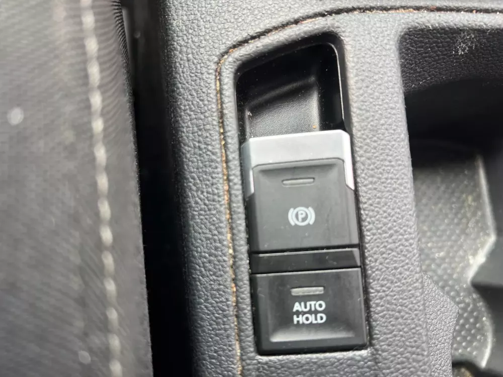 Volkswagen T-Roc 1.0 TSI Style — fotografia 15