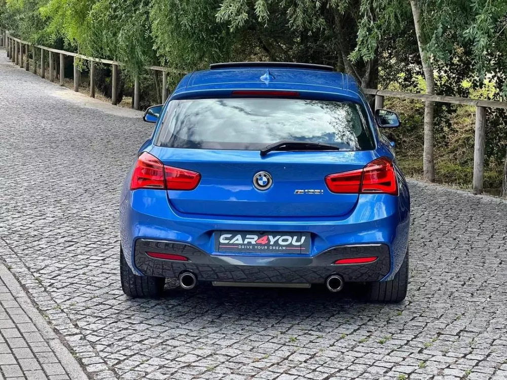 BMW M135i Auto — fotografia 8