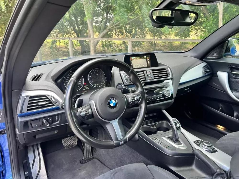 BMW M135i Auto — fotografia 17