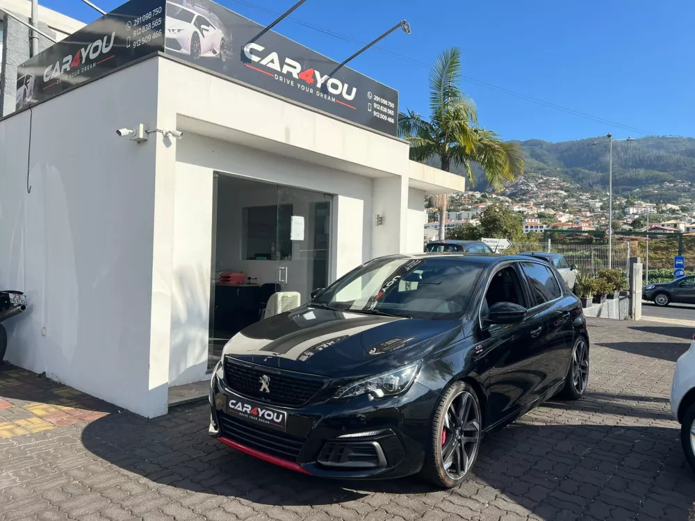 Peugeot 308 GTi by Sport — fotografia 3