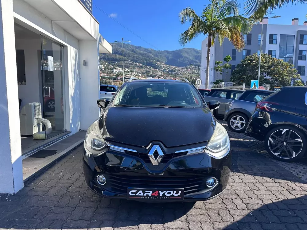 Renault Clio Sport Tourer 1.5 dCi Dynamique S — fotografia 5