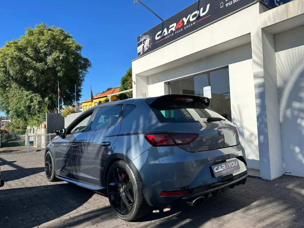 Seat Leon 2.0 TDi FR S/S — fotografia 7