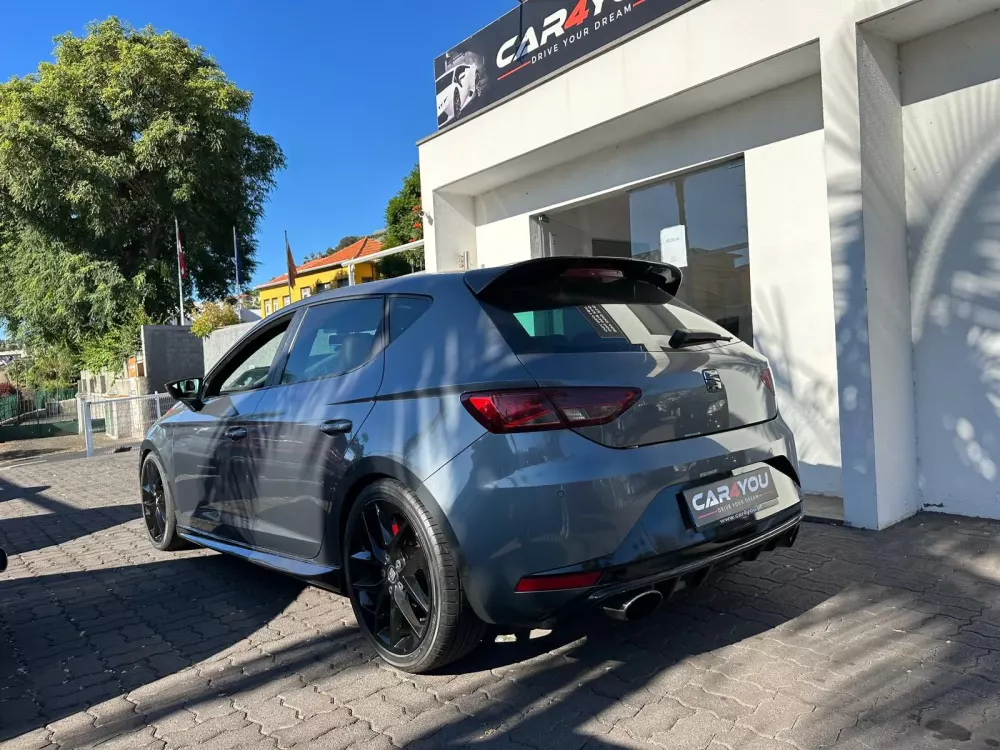 Seat Leon 2.0 TDi FR S/S — fotografia 8
