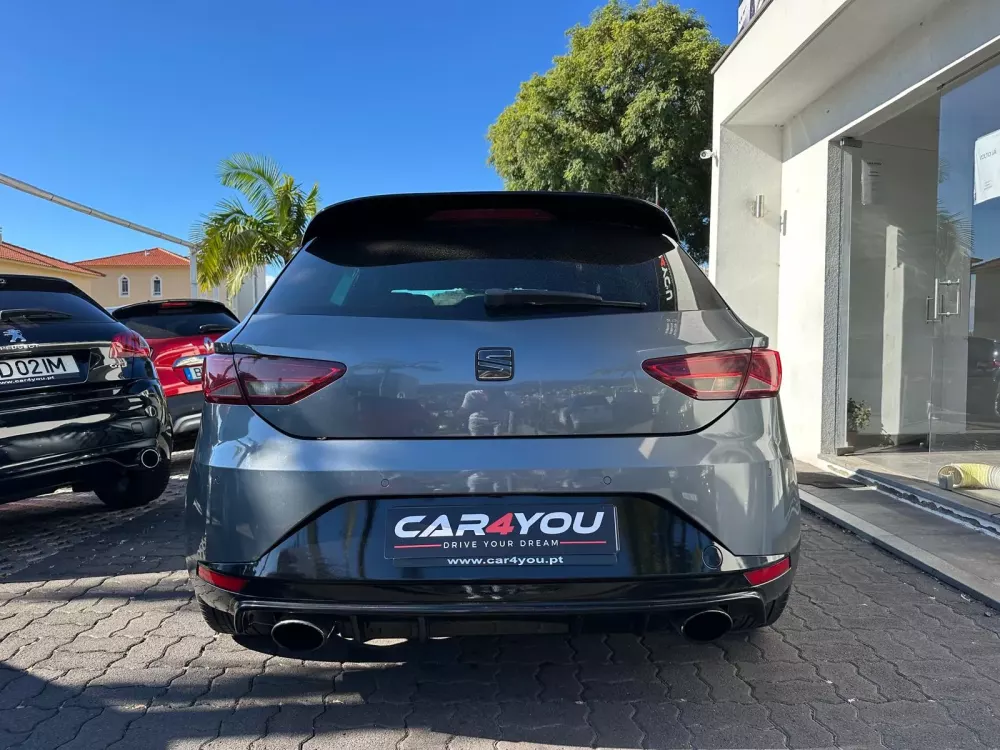 Seat Leon 2.0 TDi FR S/S — fotografia 11
