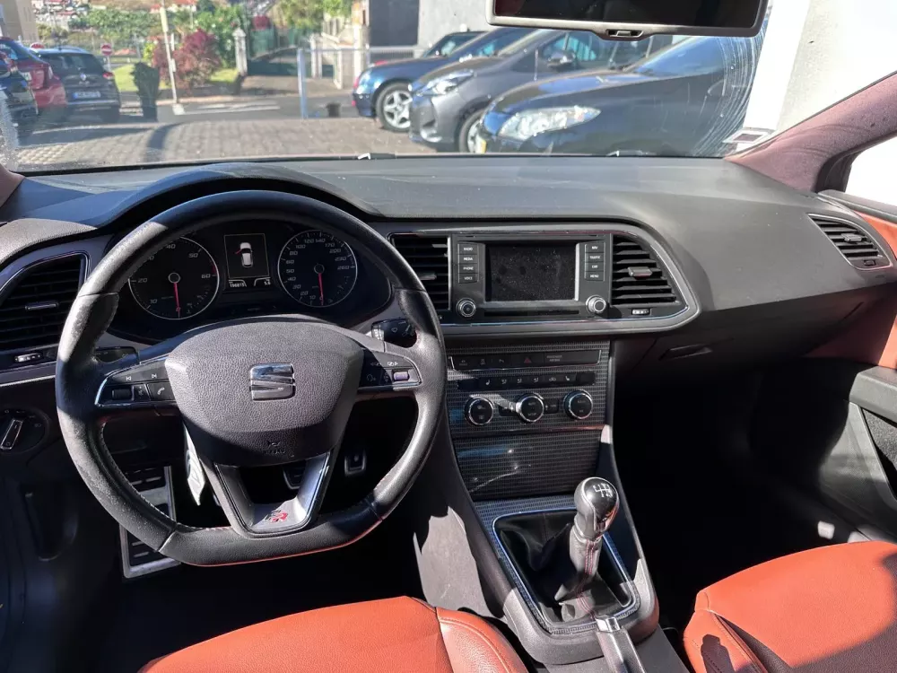 Seat Leon 2.0 TDi FR S/S — fotografia 16