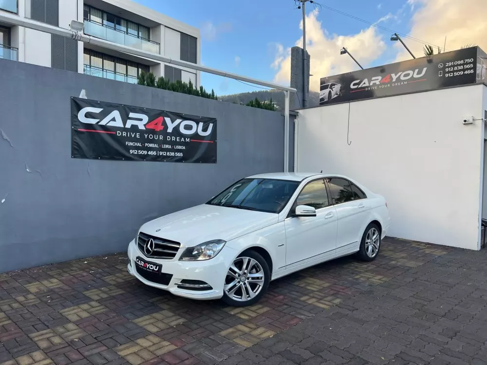 Mercedes-Benz C 220 CDi Avantgarde BlueEfficiency Aut. — fotografia 1