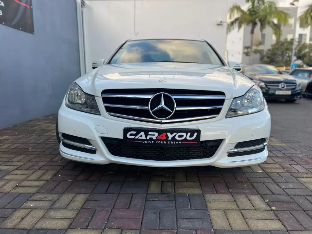 Mercedes-Benz C 220 CDi Avantgarde BlueEfficiency Aut. — fotografia 3