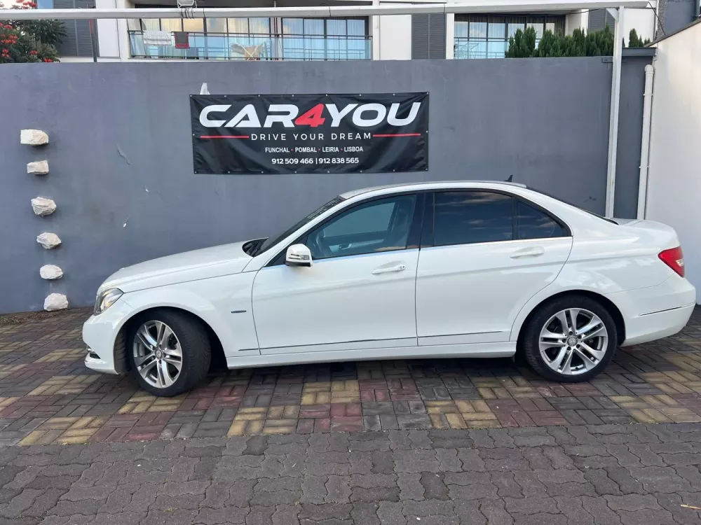 Mercedes-Benz C 220 CDi Avantgarde BlueEfficiency Aut. — fotografia 5