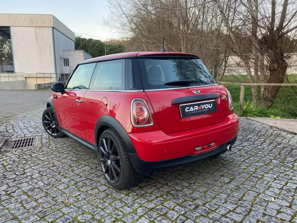 Mini 3 Portas One D — fotografia 6