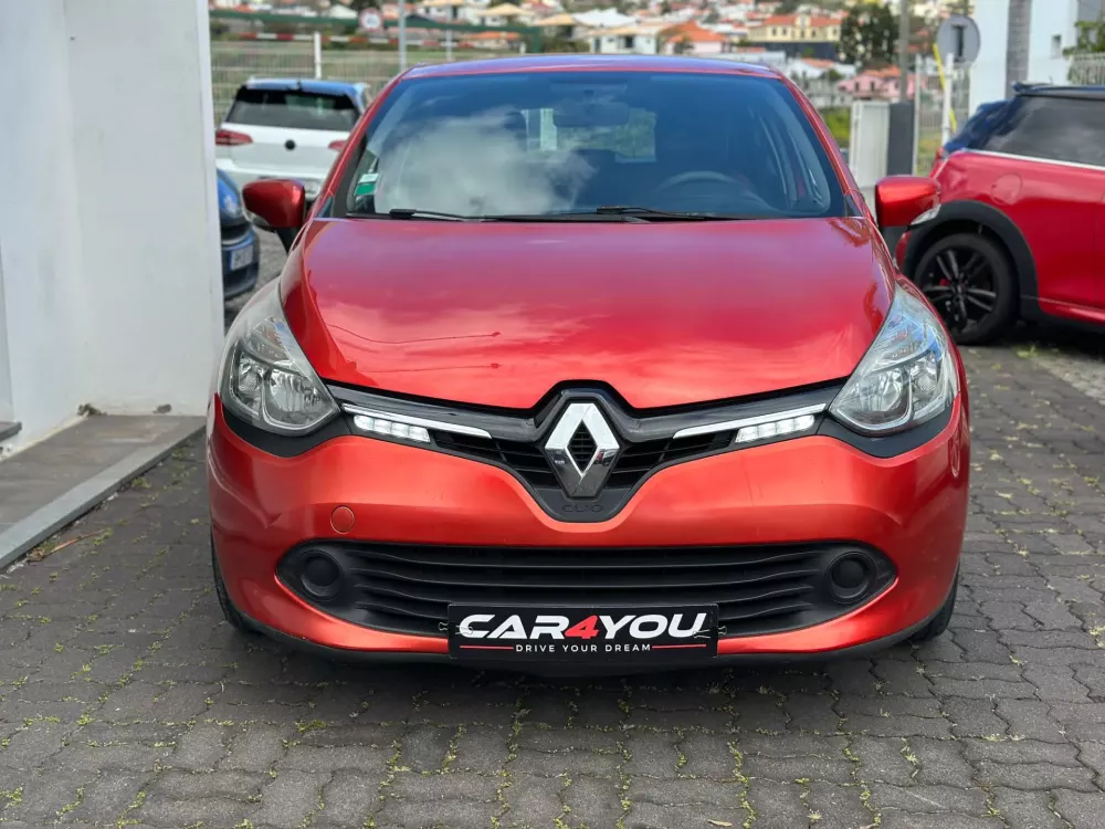 Renault Clio 1.2 TCE GT EDC — fotografia 7