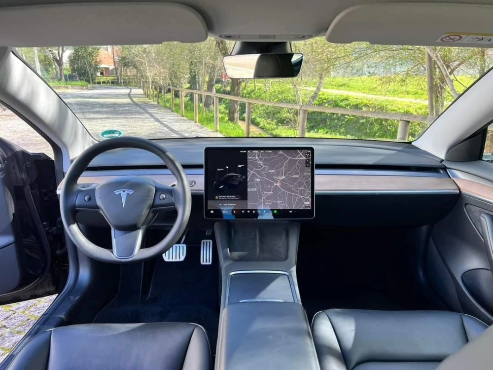 Tesla Model 3 Performance Dual Motor AWD — fotografia 17