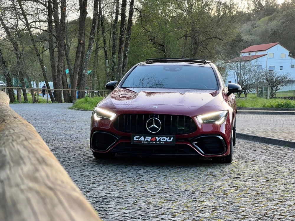 Mercedes-Benz CLA 45 AMG S Shooting Brake 4Matic+ — fotografia 12