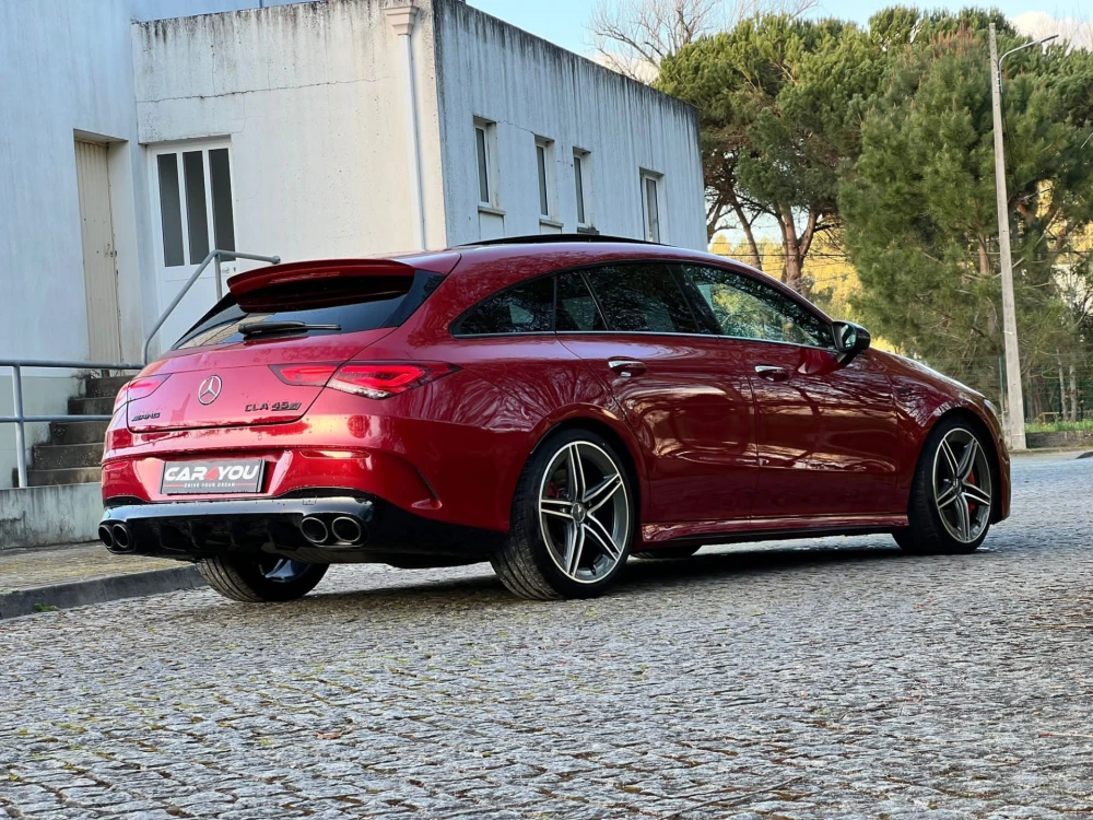 Mercedes-Benz CLA 45 AMG S Shooting Brake 4Matic+ — fotografia 13
