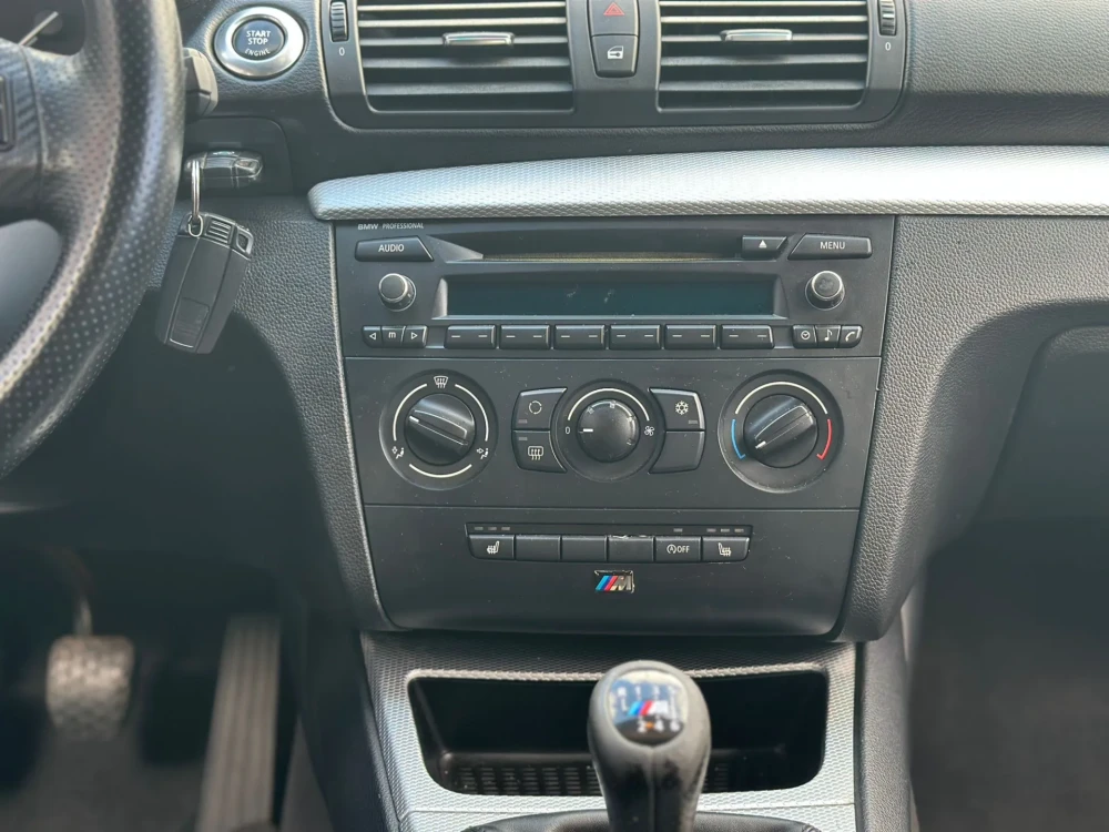 BMW 123 d — fotografia 16