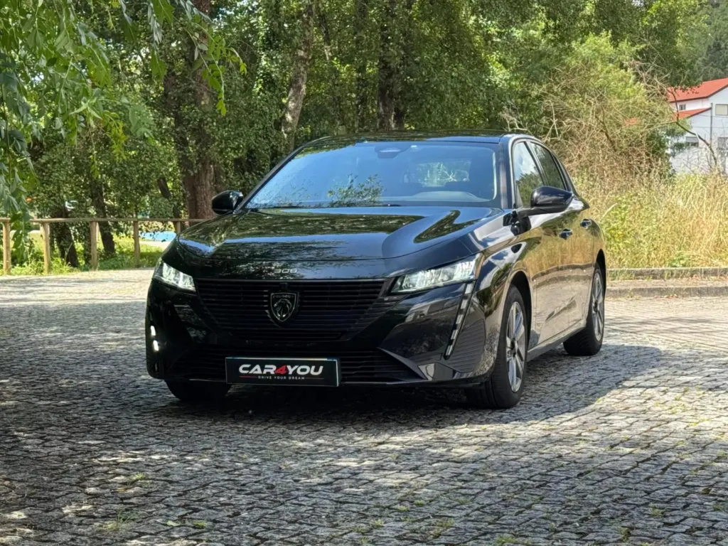 Peugeot 308 PureTech 130 EAT8 Active Pack — fotografia 12