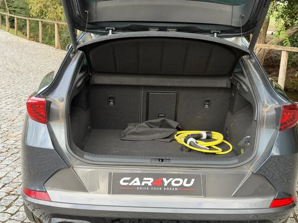 Cupra Formentor 1.4 e-Hybrid DSG — fotografia 12