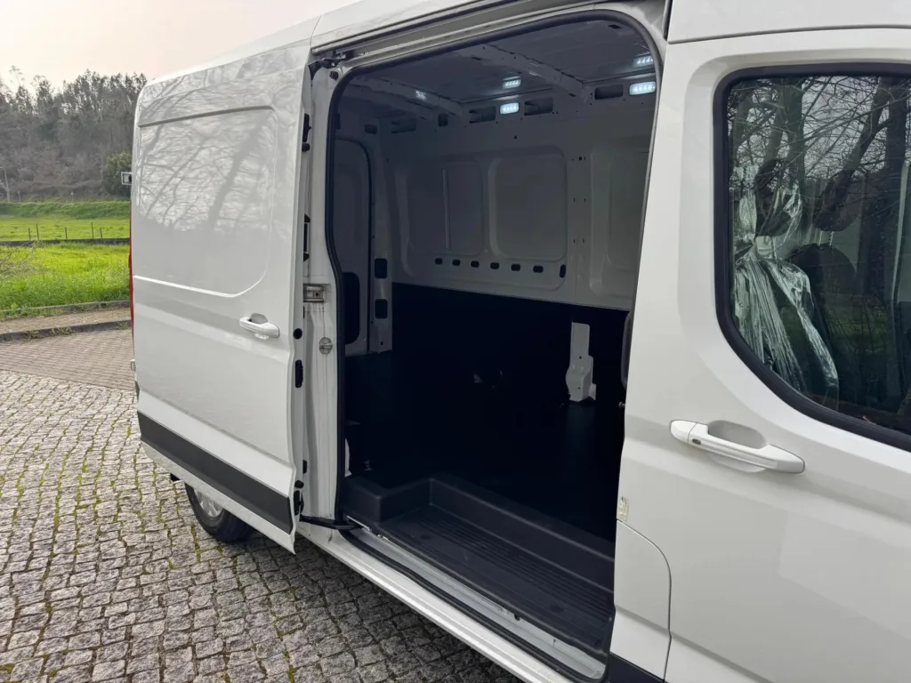 Maxus eDeliver 9 77 kWh L3H2 — fotografia 14