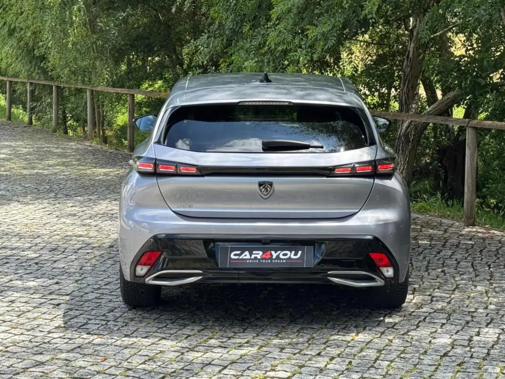Peugeot 308 1.2 PureTech Allure Pack — fotografia 13