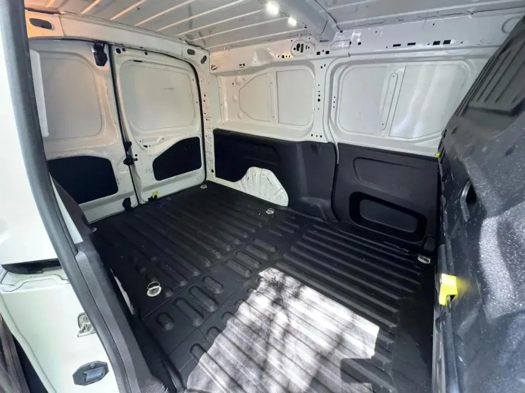 Peugeot Partner 1.5 BlueHdi Premium Standard — fotografia 9