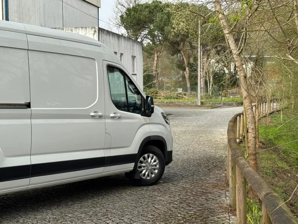 Maxus eDeliver 9 77 kWh L3H2 — fotografia 6