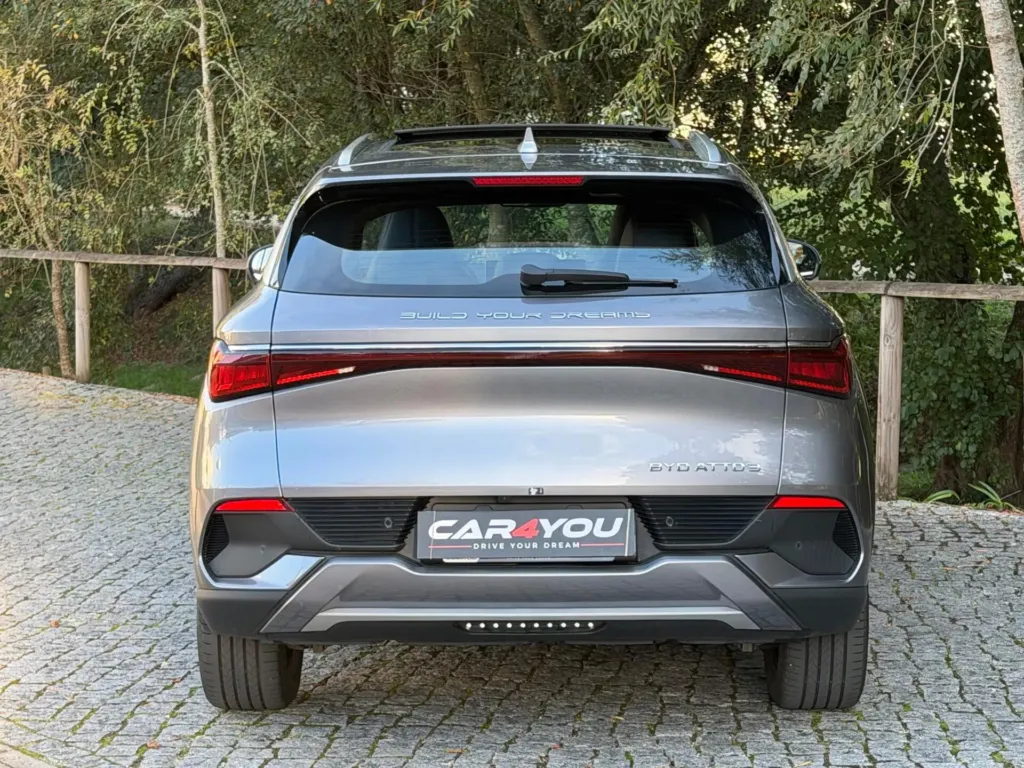 BYD Atto 3 60.48 kWh Design — fotografia 14