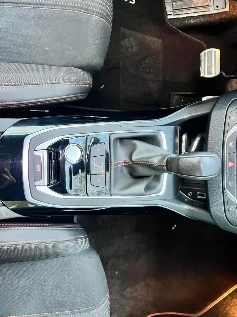 Peugeot 308 SW 1.2 PureTech GT Line EAT6 — fotografia 17