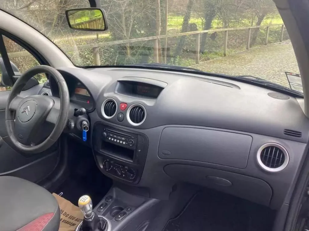 Citroën C3 1.1 Airdream Se Selection — fotografia 18