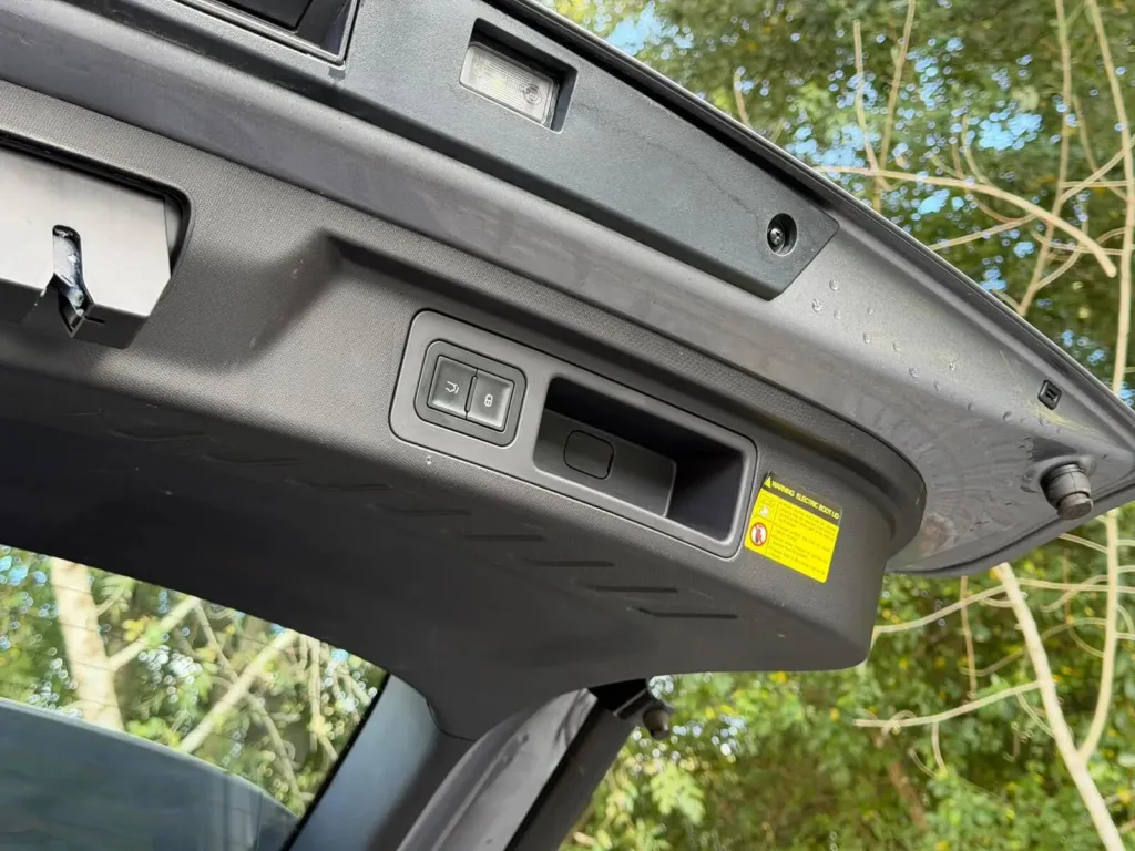 BYD Atto 3 60.48 kWh Design — fotografia 16