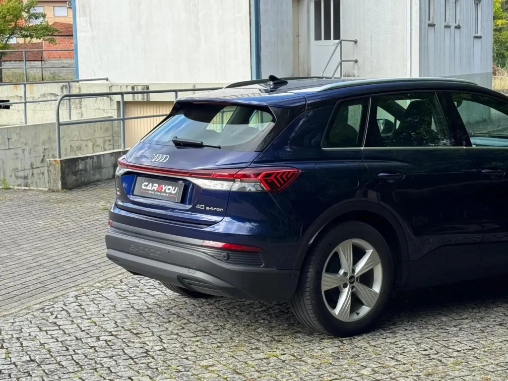 Audi Q4 e-tron 40 63 kWh SE Business — fotografia 5