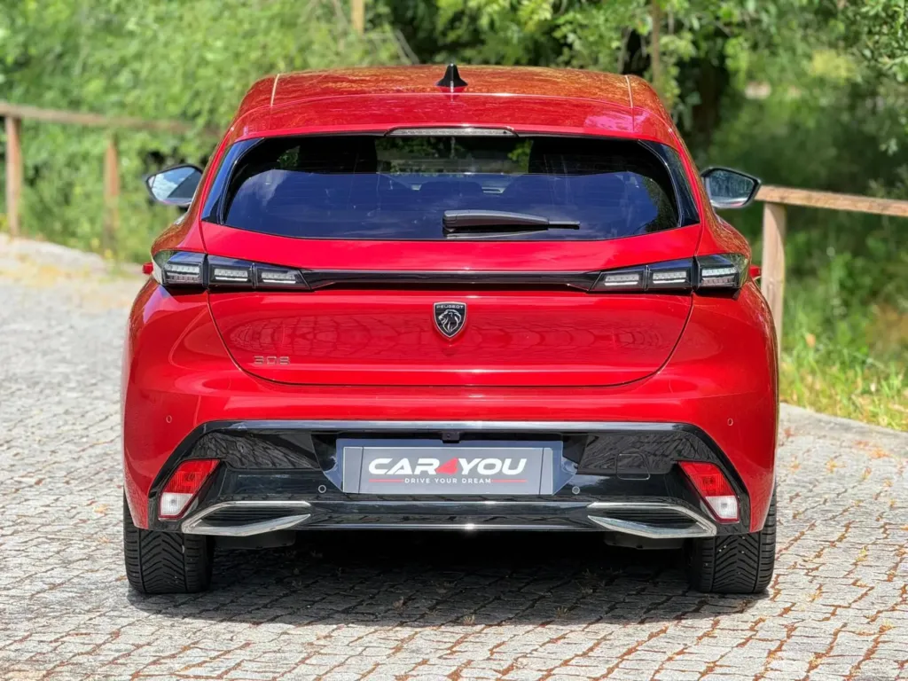 Peugeot 308 1.2 PureTech Allure — fotografia 12