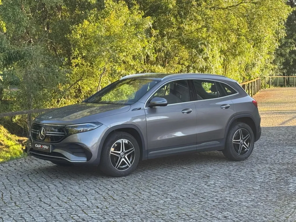 Mercedes-Benz EQA 250 AMG Line — fotografia 7