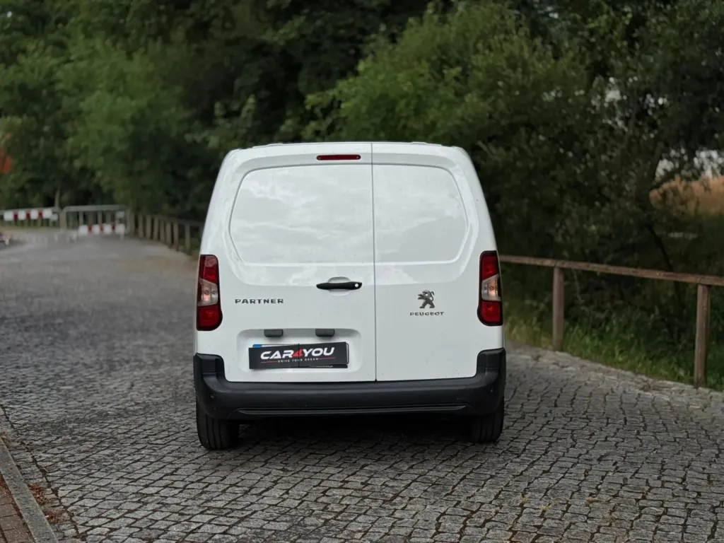 Peugeot Partner 1.5 BlueHdi Premium Standard — fotografia 12