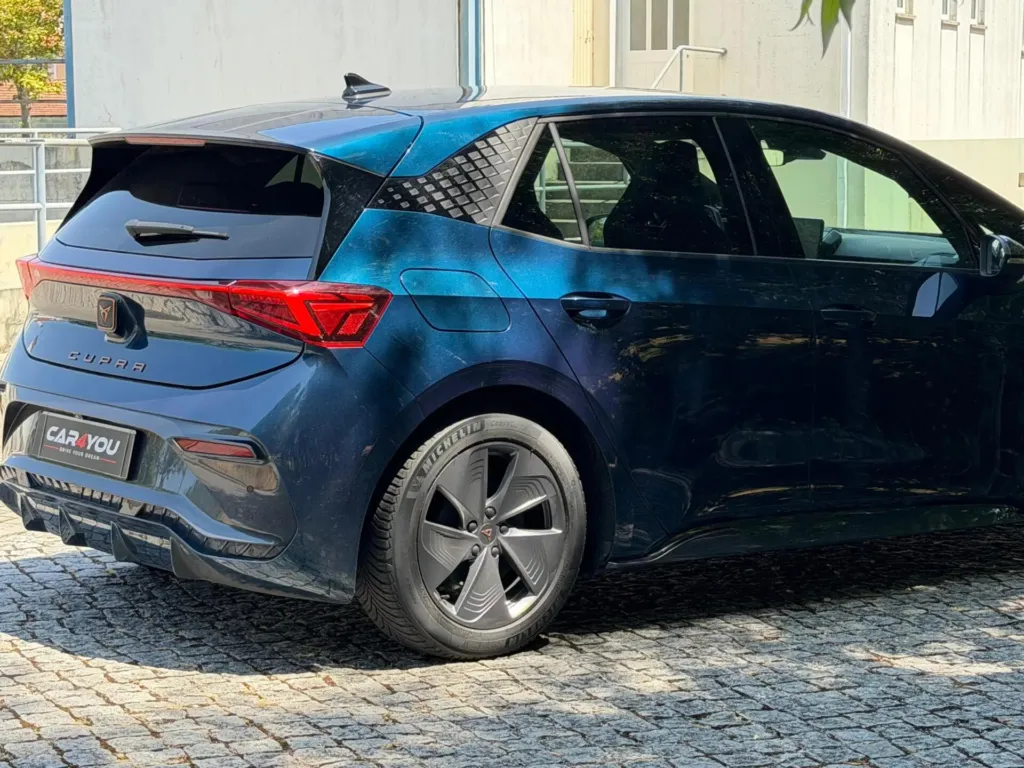 Cupra Born 150kW/58kWh — fotografia 8