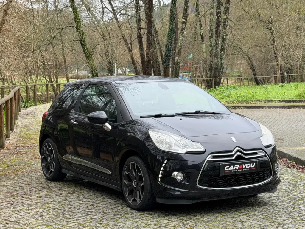 Citroën DS3 1.6 THP Sport Chic — fotografia 19