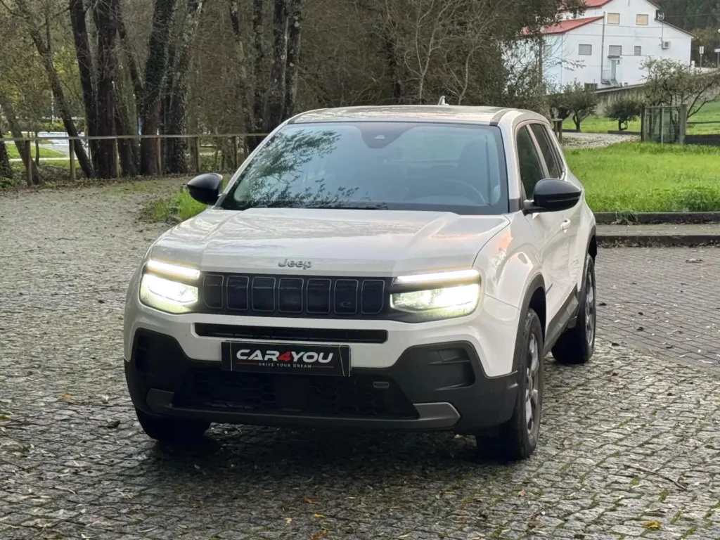 Jeep Avenger 54 kWh Longitude — fotografia 10