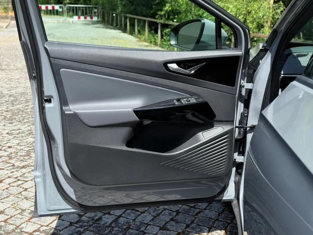Volkswagen ID.4 77 kWh Pro Performance — fotografia 19