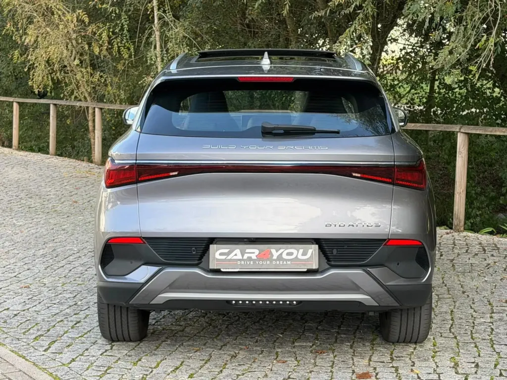 BYD Atto 3 60.48 kWh Design — fotografia 14