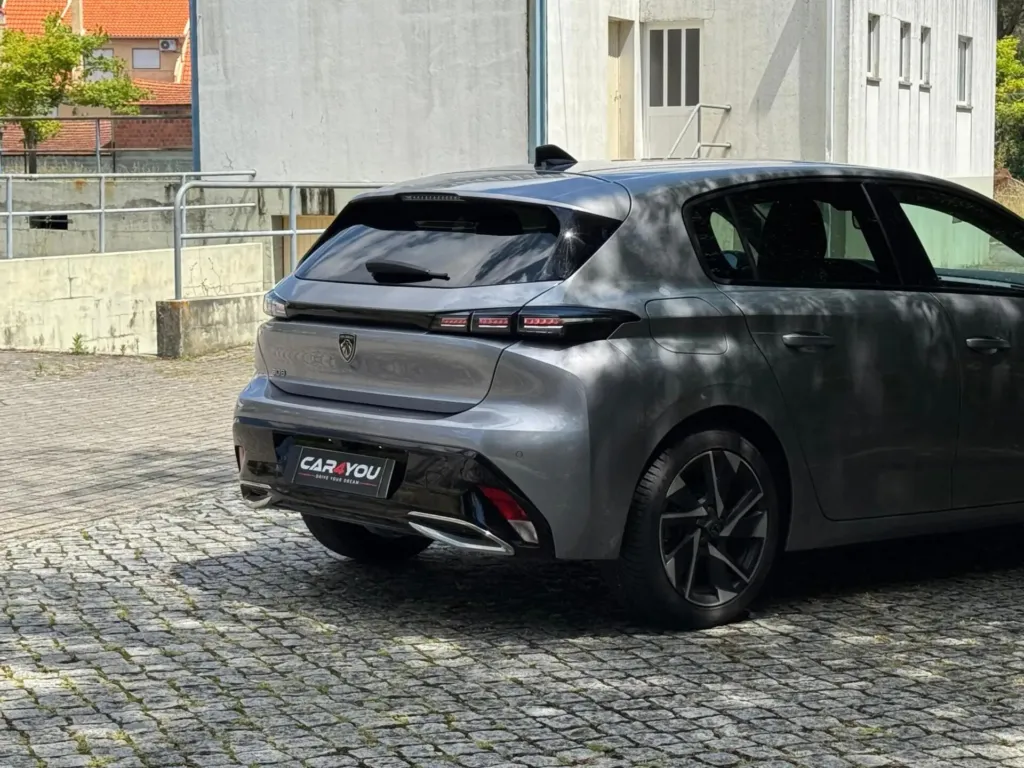 Peugeot 308 1.2 PureTech Allure Pack — fotografia 5